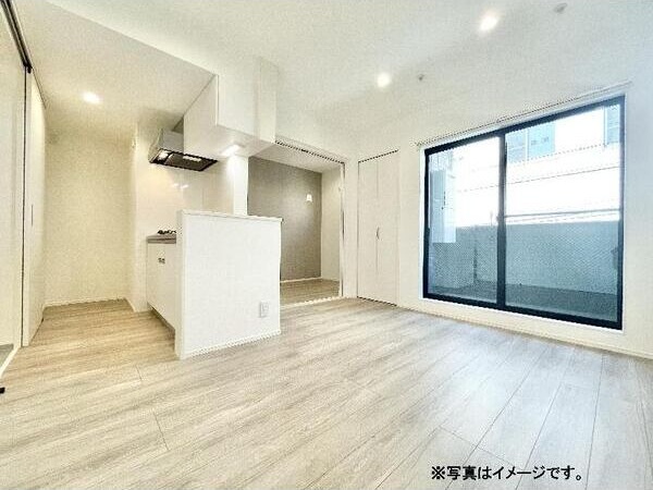 居室・リビング　使いやすい居間です