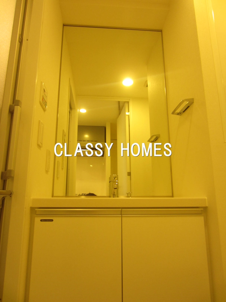 洗面設備　2015年竣工　コンフォリア品川EAST：洗面台