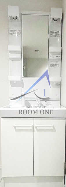 洗面設備　洗面台です。