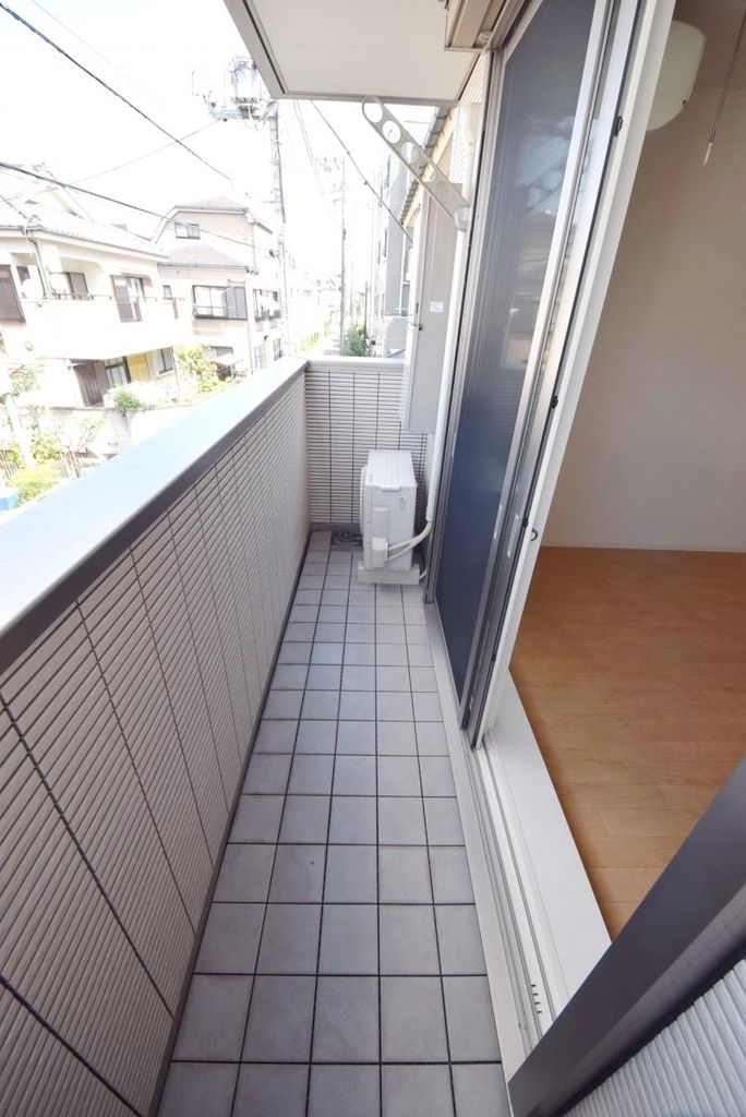 バルコニー　バルコニー