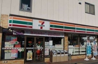 コンビニ　セブンイレブン（コンビニ）まで1200m