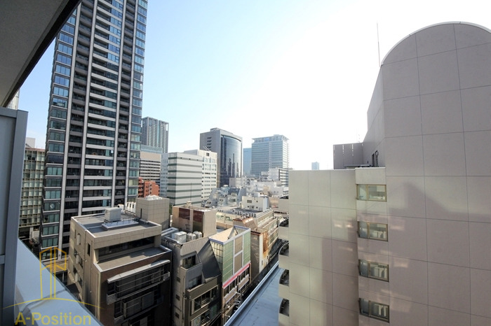 眺望　W.O.B.UMEDA（ウォブウメダ）