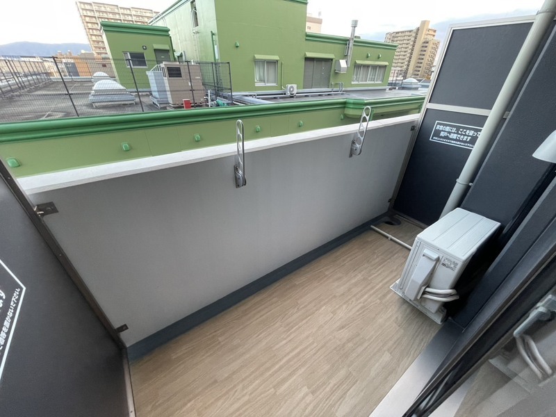 バルコニー　※同施工会社のイメージ写真※