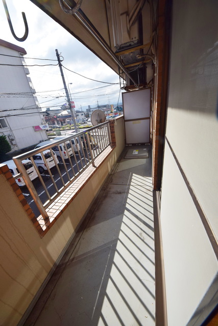 バルコニー　～今日は朝からお洗濯～