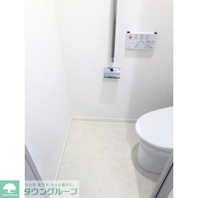 トイレ　※写真は同タイプ住戸です。