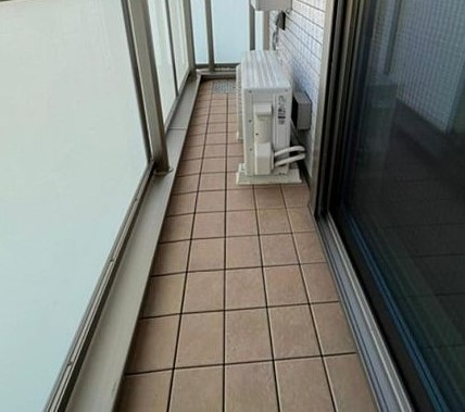 バルコニー