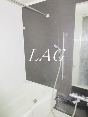 バス・シャワールーム　お風呂です。