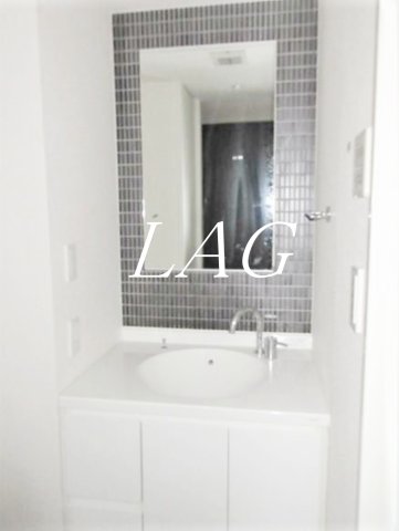 洗面設備　洗面台です。