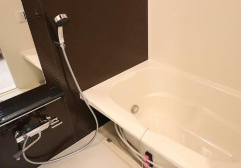 バス・シャワールーム　☆ゆっくりくつろげるお風呂☆