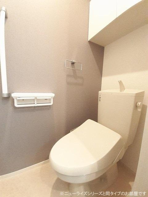 トイレ　※同仕様写真