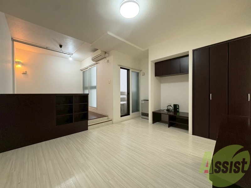 居室・リビング　広くてキレイなお部屋が広がっていて、充実した生活が送れそう。