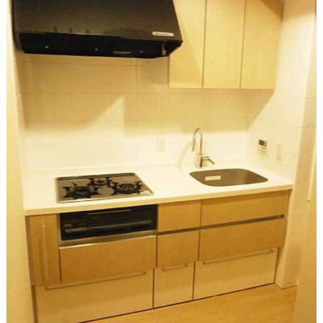 キッチン　※写真は同タイプ住戸です。