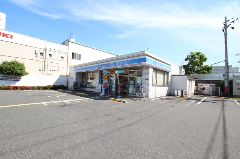 コンビニ　ローソン杭全八丁目店（コンビニ）まで317m