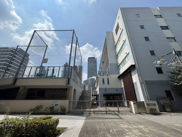 小学校　笹島小学校トワイライトスクール（小学校）まで713m