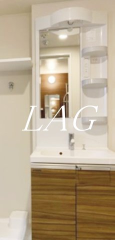 洗面設備　独立洗面台です。