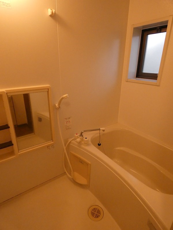 バス・シャワールーム　浴室