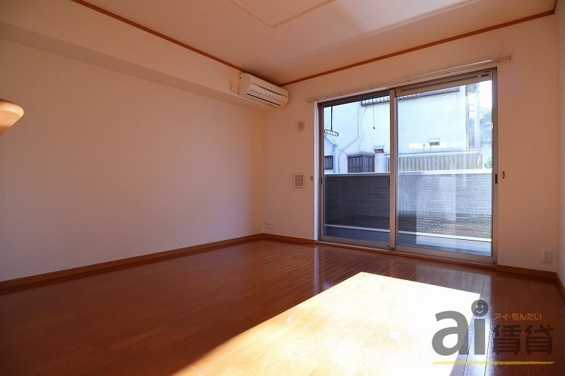 居室・リビング　※別号室写真