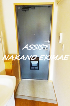 玄関　別号室：参考写真