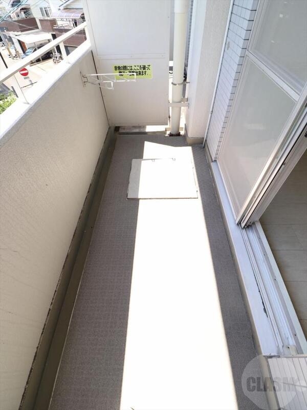 バルコニー　南東向きのバルコニー