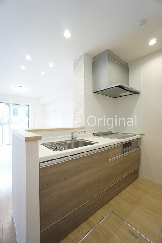 キッチン　対面キッチンのあるリビングで、会話が弾みそうです☆