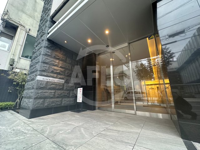 エントランス　サンクレイドル大手前　エントランス