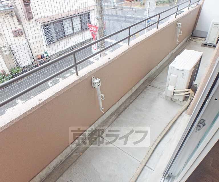 バルコニー　風当りの良いバルコニーです。