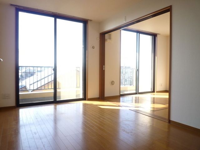 居室・リビング　開放的住空間