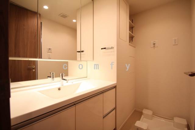 洗面設備　独立洗面台