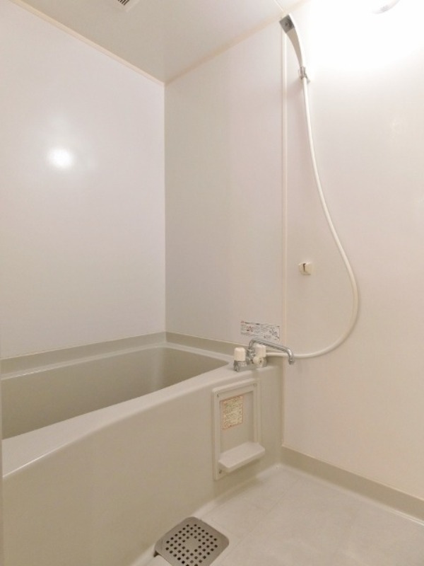 バス・シャワールーム　図面と現状に相違がある場合には現状を優先