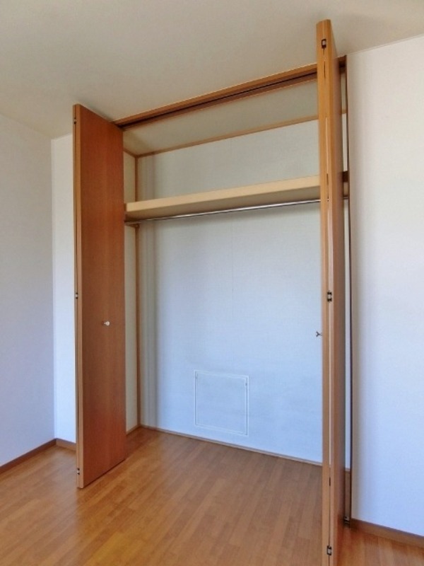 収納　図面と現状に相違がある場合には現状を優先