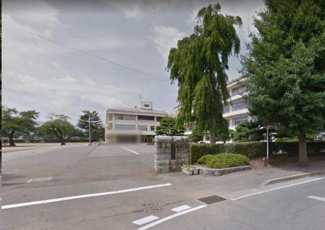 中学校　紫波町立紫波第一中学校（中学校）まで3322m