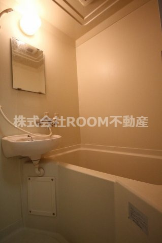バス・シャワールーム　きれいなお風呂です