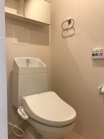 トイレ　シャワー付トイレ