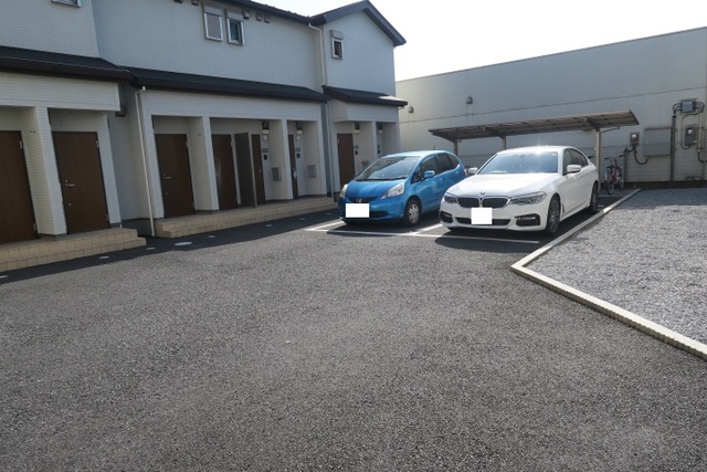 駐車場　敷地内駐車場★要空き確認