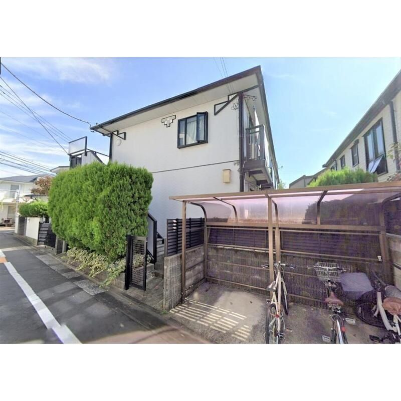 建物外観　★閑静な住宅地に位置しています★
