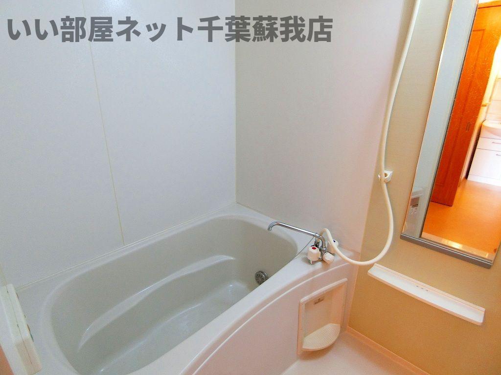 バス・シャワールーム　日々の疲れを癒すお風呂付です