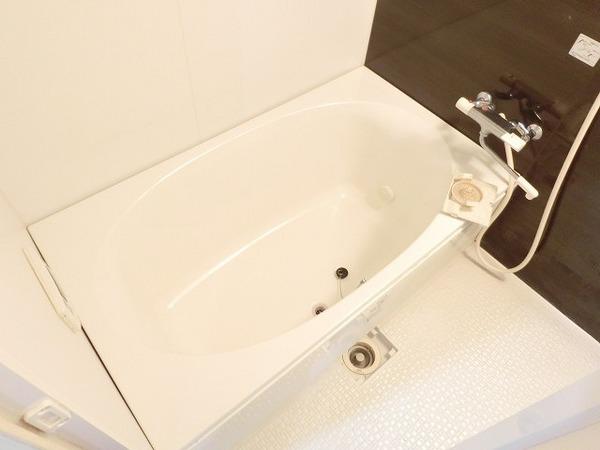 バス・シャワールーム　追い焚き可！