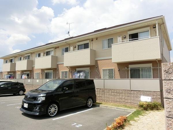 建物外観　住宅街で住環境良好！