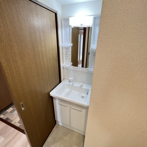 洗面設備　同仕様タイプです