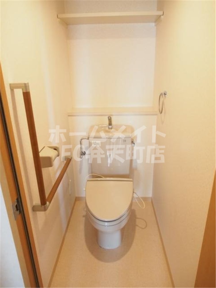 トイレ　コンパクトで使いやすいトイレです