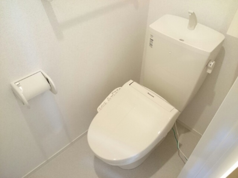 トイレ　図面と現状に相違がある場合には現状を優先