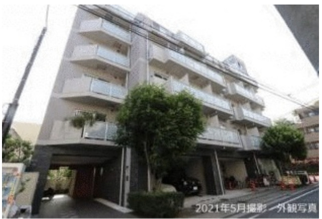 建物外観　白基調のおしゃれな外観