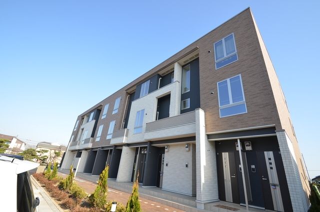 建物外観　おしゃれな外観
