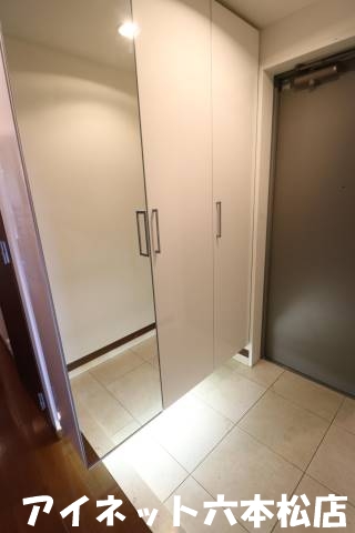 玄関　玄関まわりです