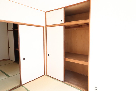 収納　※別部屋の写真です