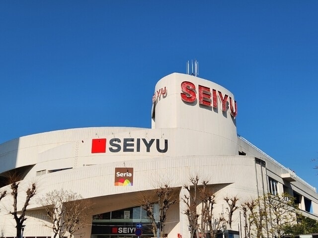 スーパー　西友河辺店（スーパー）まで440m