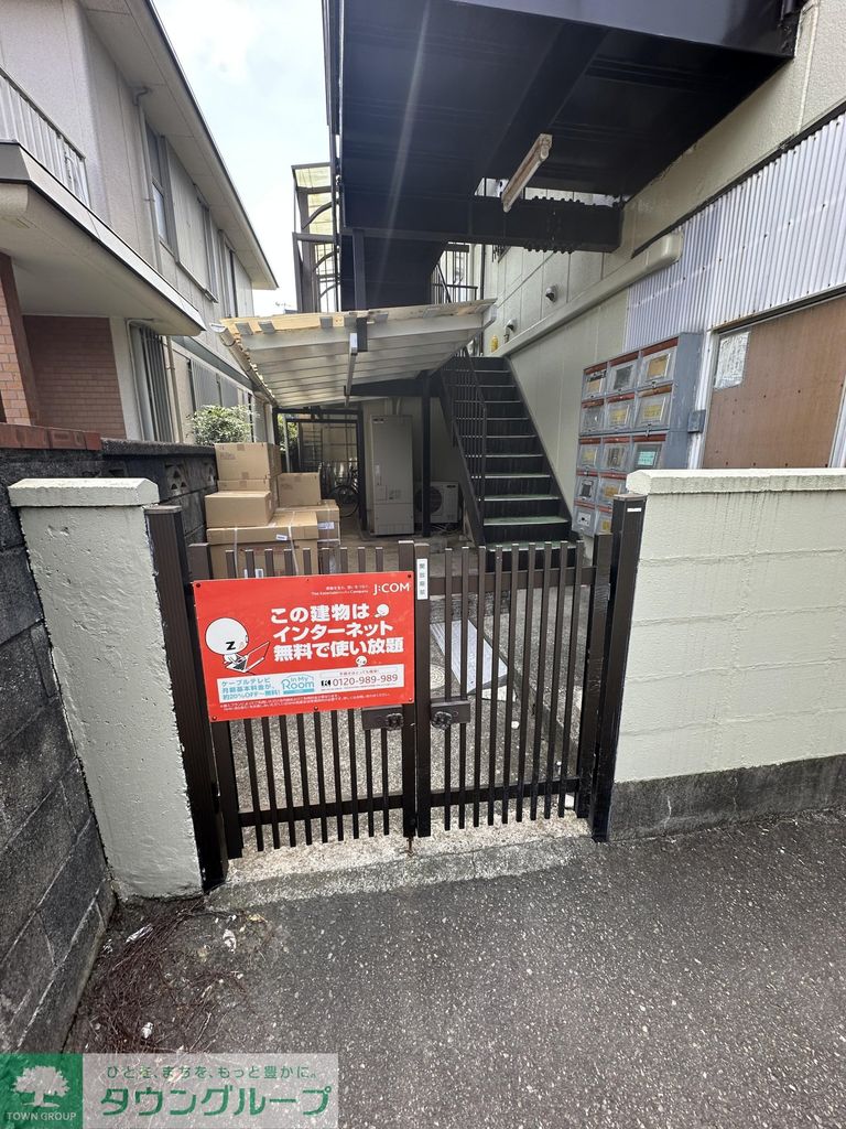 エントランス　エントランス