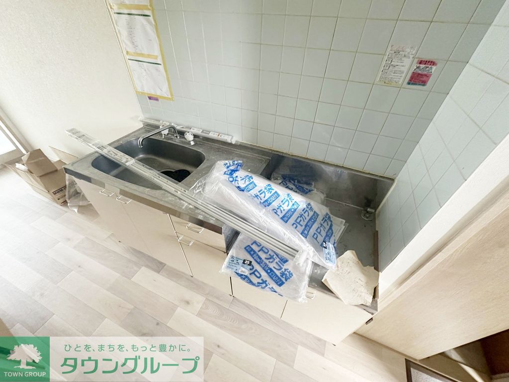 キッチン　駐車場