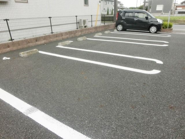 駐車場　敷地内駐車場です