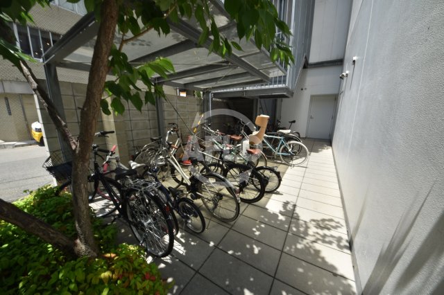 その他共有部分　グラスハウス　駐輪場